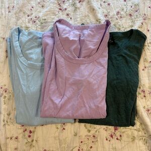 Tshirt bundle T-Shirts Blue Purple Green women’s small short sleeve circle neck
